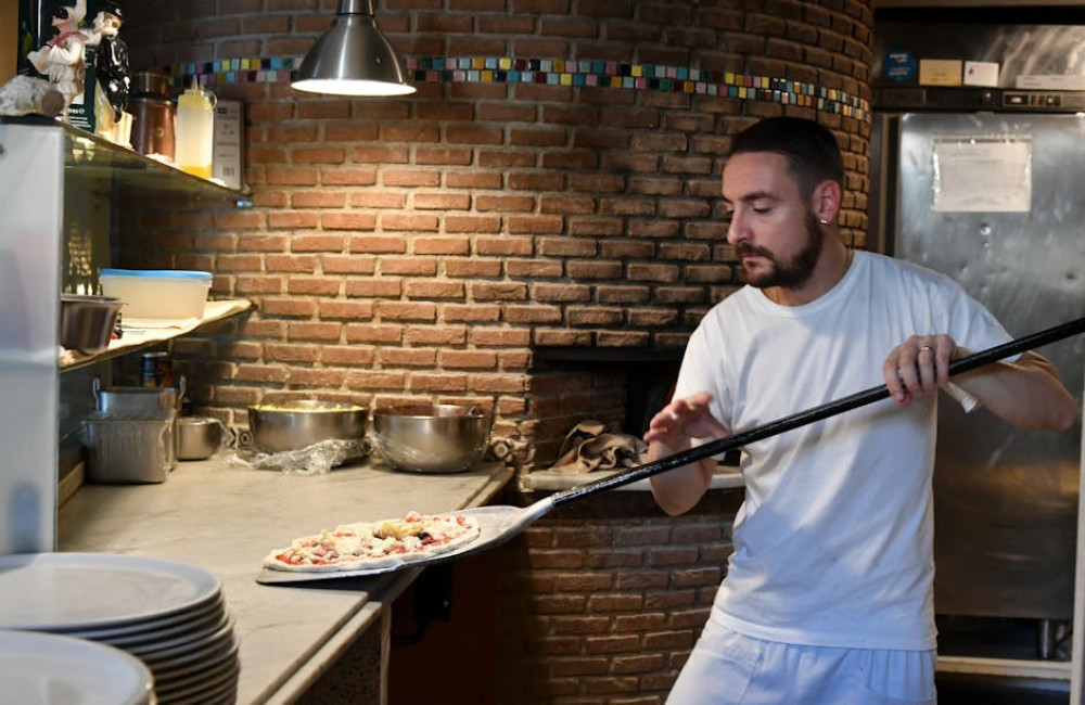 Italiaanse smaken in Nederland: genieten van pizza en pasta