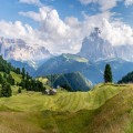 Tips voor wandelingen bij de Seceda berg in Italië